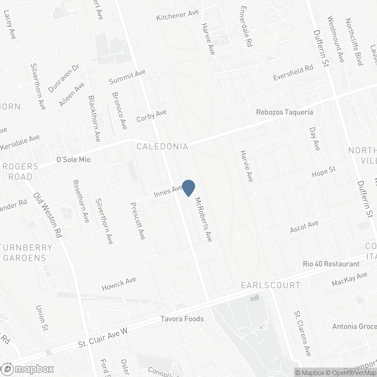 9 INNES AVENUE, Toronto, Ontario M6E 0B2